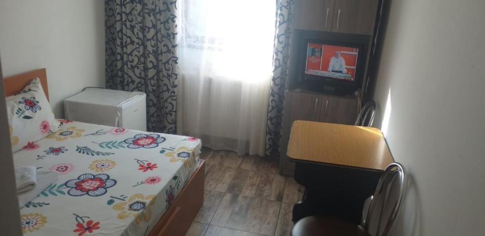 Garsoniera Apartamento Buzău Exterior foto