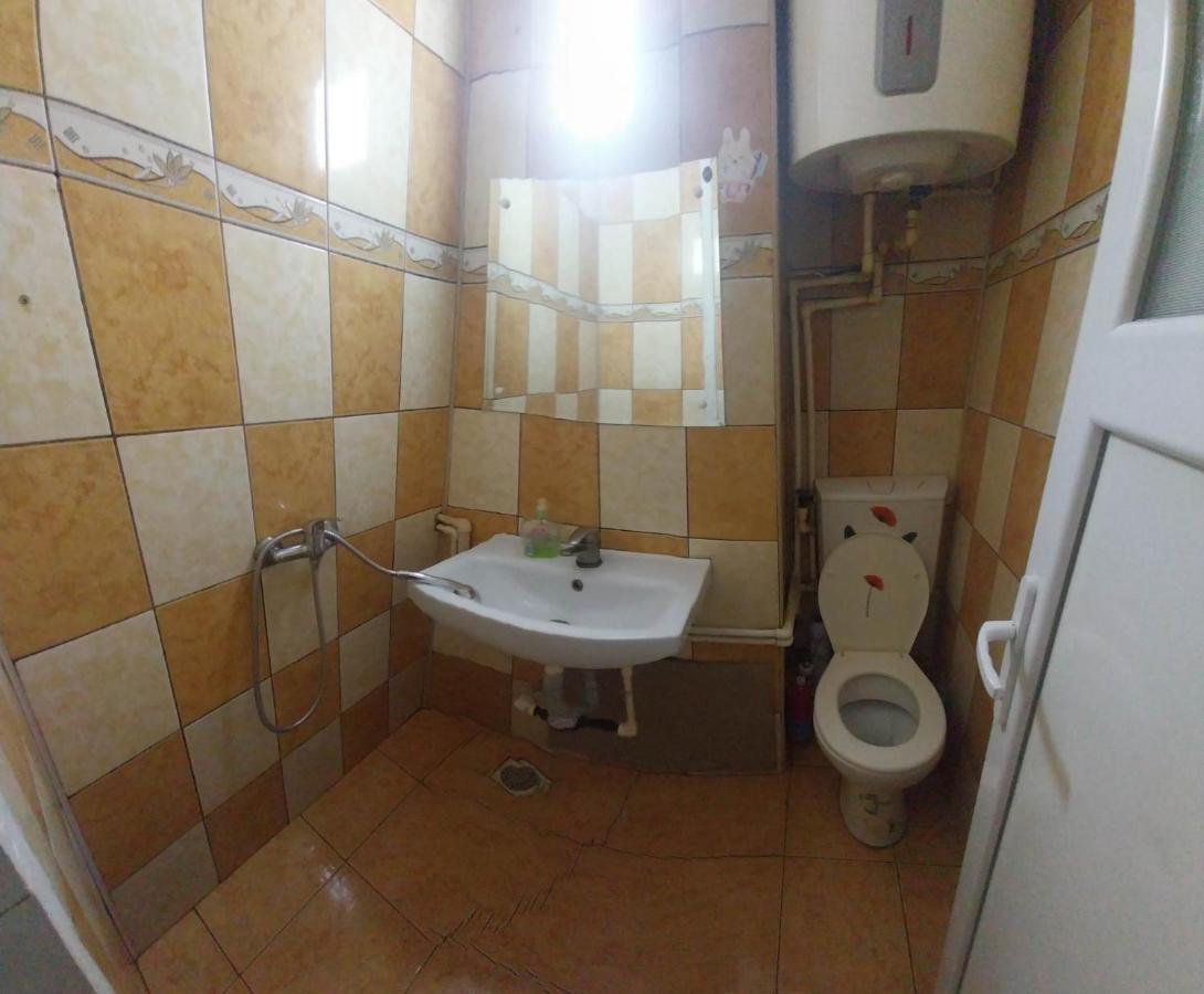 Garsoniera Apartamento Buzău Exterior foto